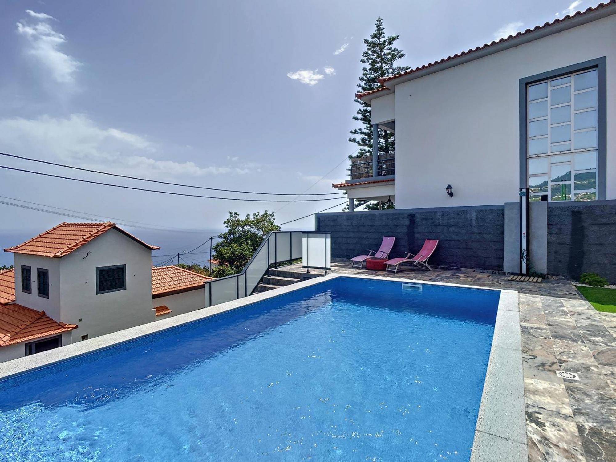 Casa Teixeira By Atlantic Holiday Estreito Da Calheta Bagian luar foto