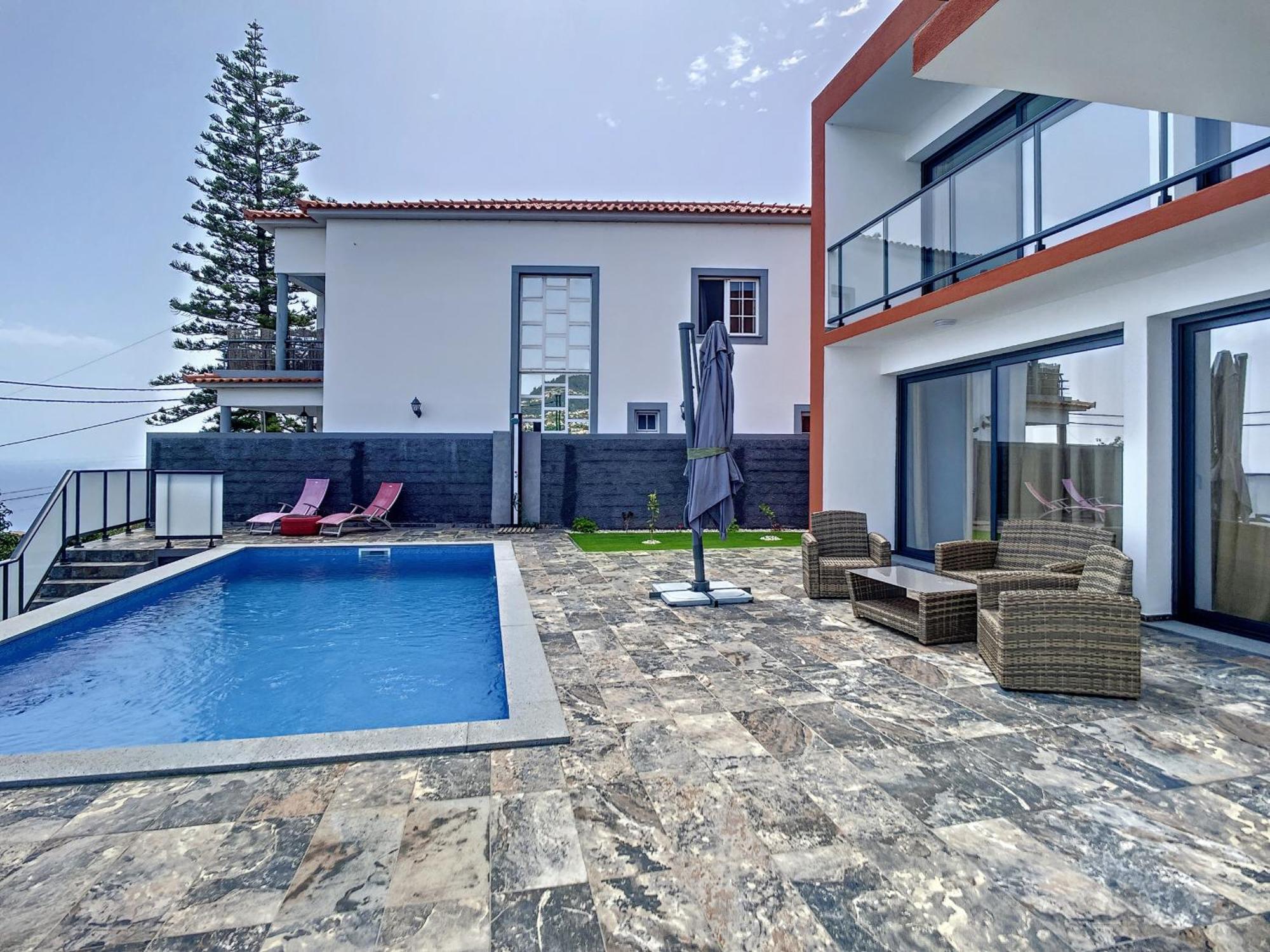 Casa Teixeira By Atlantic Holiday Estreito Da Calheta Bagian luar foto